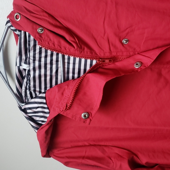 Red Lightweight Jacket - Picture 5 of 9